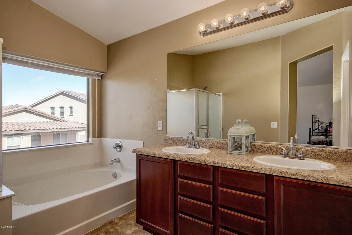 7202 W Getty Dr, Phoenix, AZ 85043 photo 30