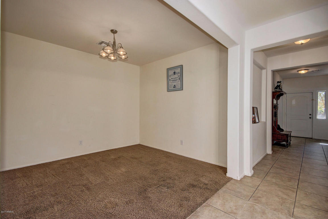 7202 W Getty Dr, Phoenix, AZ 85043 photo 9