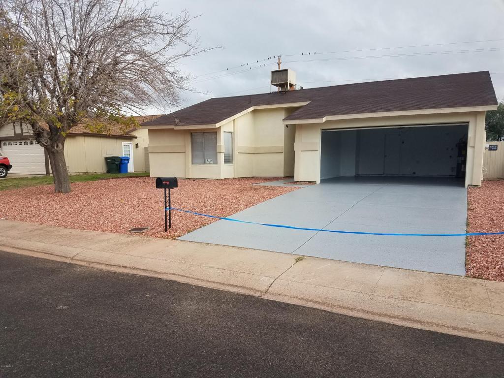 4025 E Maldonado Dr, Phoenix, AZ 85042 photo 1