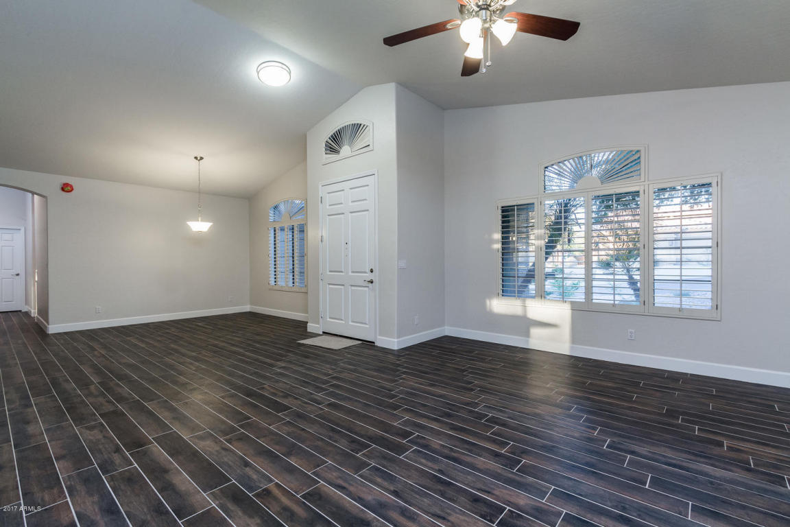 1307 E Ludlow Dr, Phoenix, AZ 85022 photo 9
