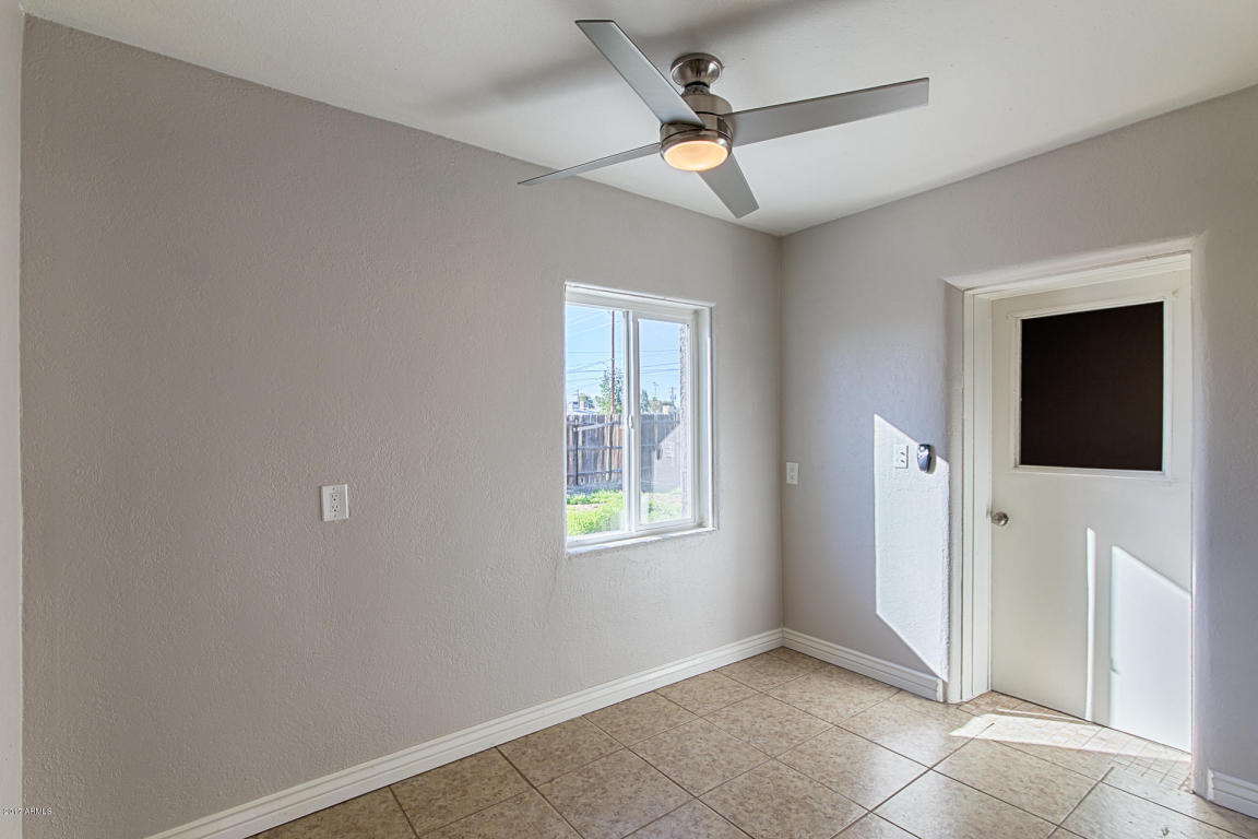 4614 S 3rd St, Phoenix, AZ 85040 photo 12