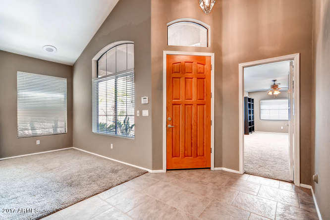 315 E Glenhaven Dr, Phoenix, AZ 85048 photo 3