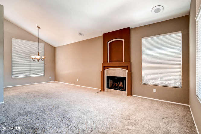315 E Glenhaven Dr, Phoenix, AZ 85048 photo 4