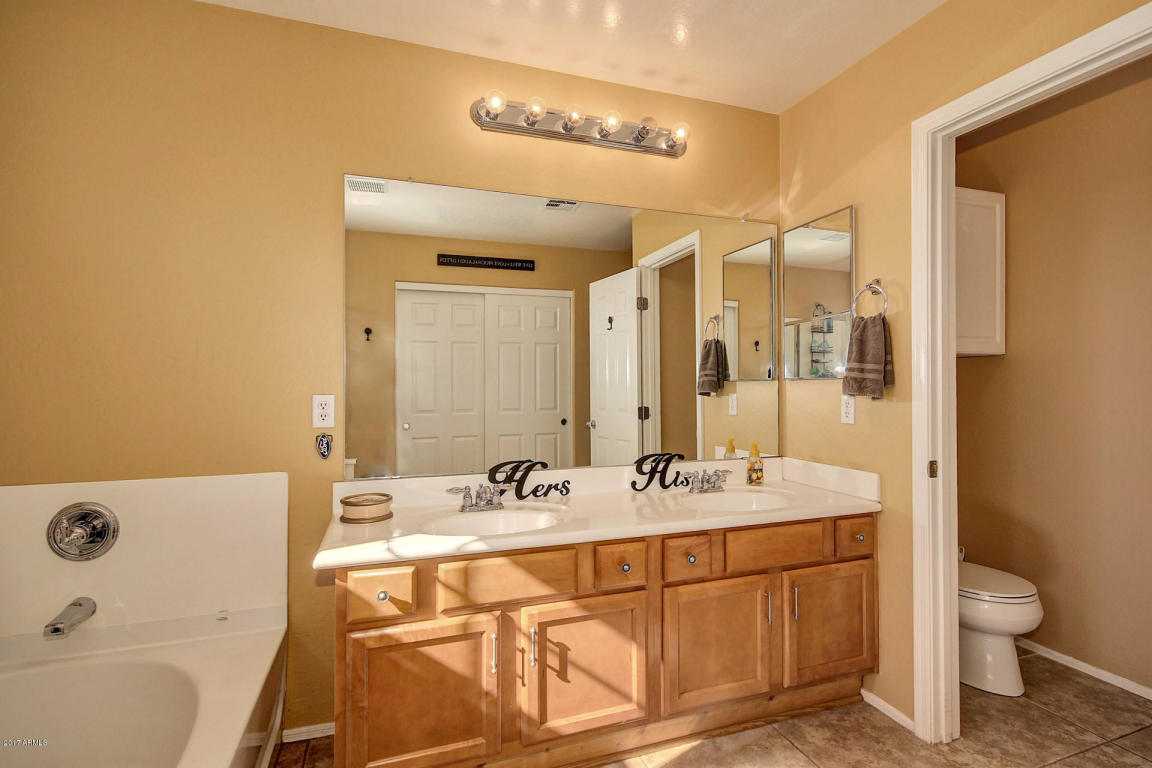 1556 E Azalea Dr, Gilbert, AZ 85298 photo 29