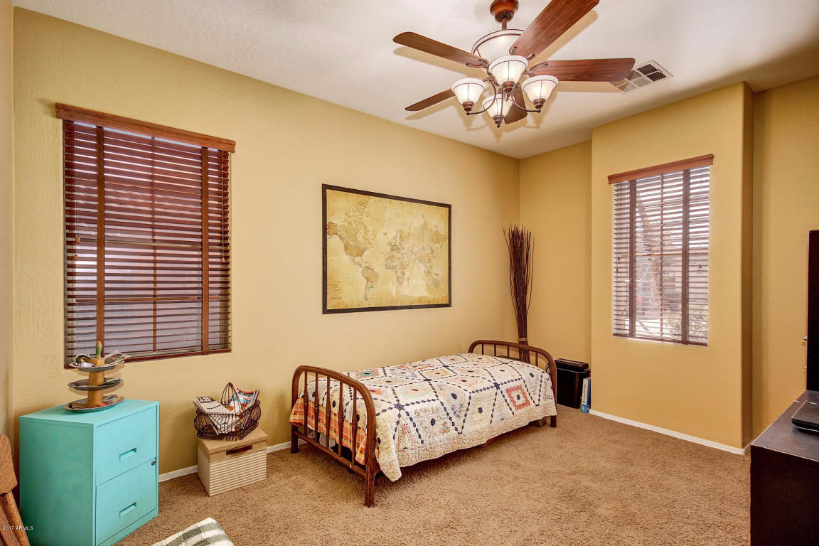1556 E Azalea Dr, Gilbert, AZ 85298 photo 6