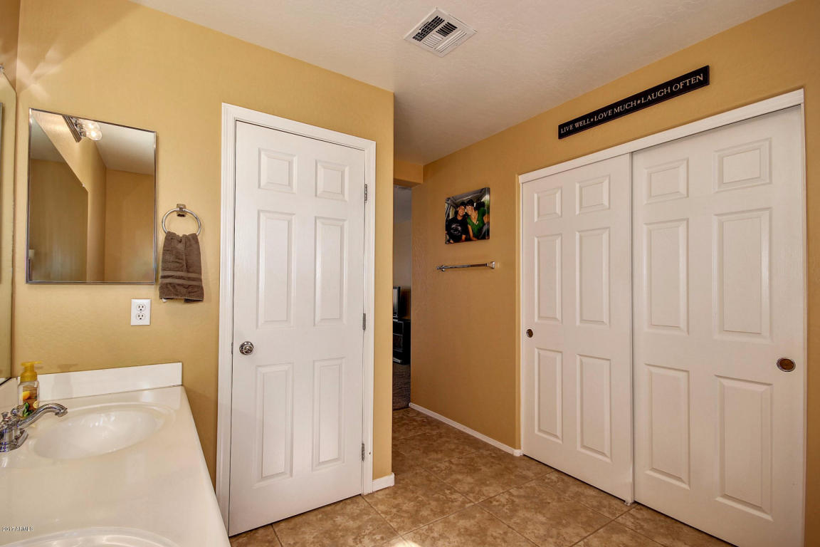 1556 E Azalea Dr, Gilbert, AZ 85298 photo 30