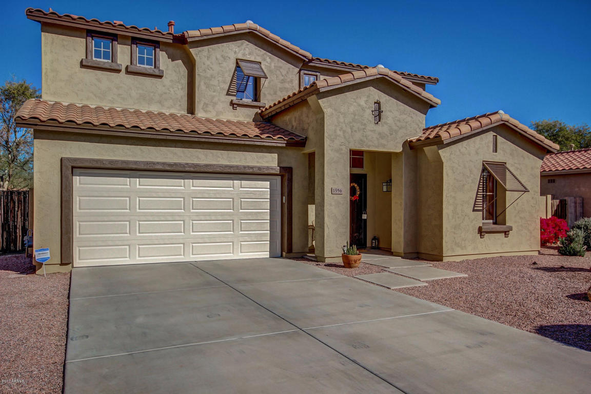1556 E Azalea Dr, Gilbert, AZ 85298 photo 1