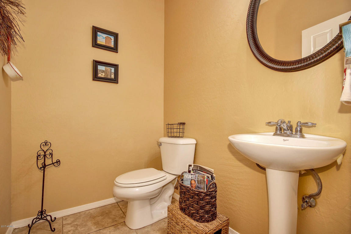 1556 E Azalea Dr, Gilbert, AZ 85298 photo 17