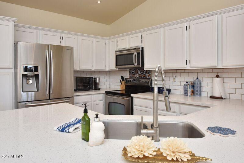 4341 E Beck Ln, Phoenix, AZ 85032 photo 9