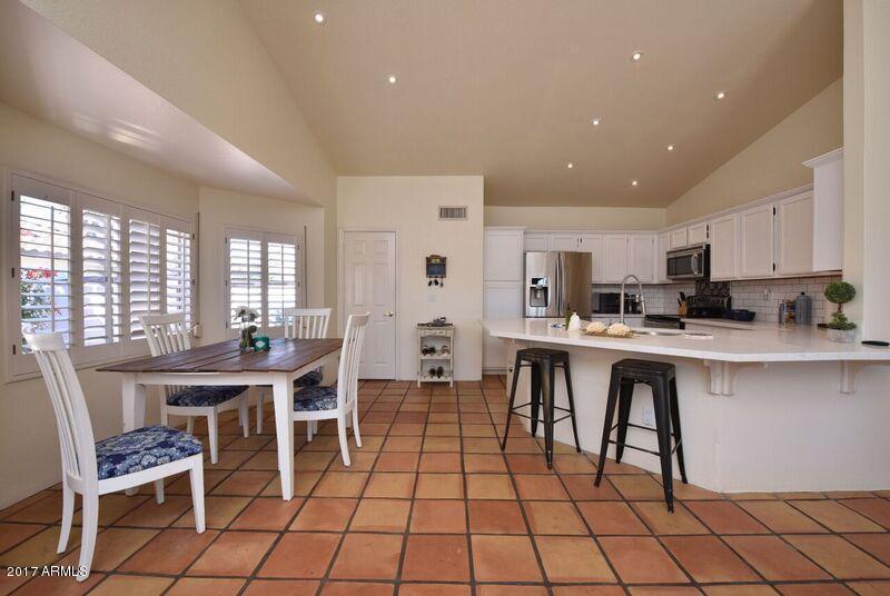 4341 E Beck Ln, Phoenix, AZ 85032 photo 12