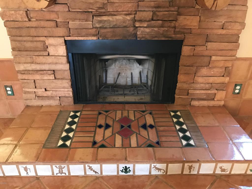 4020 E Morrow Dr, Phoenix, AZ 85050 photo 6