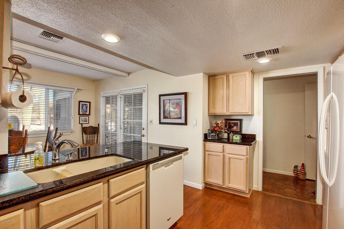 8056 E Mcdowell Rd, Mesa, AZ 85207 photo 22
