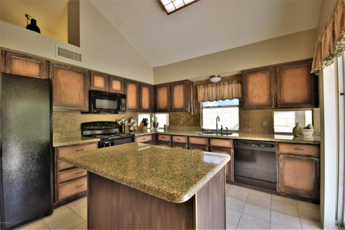 2309 E Millbrae Ct, Gilbert, AZ 85234 photo 9