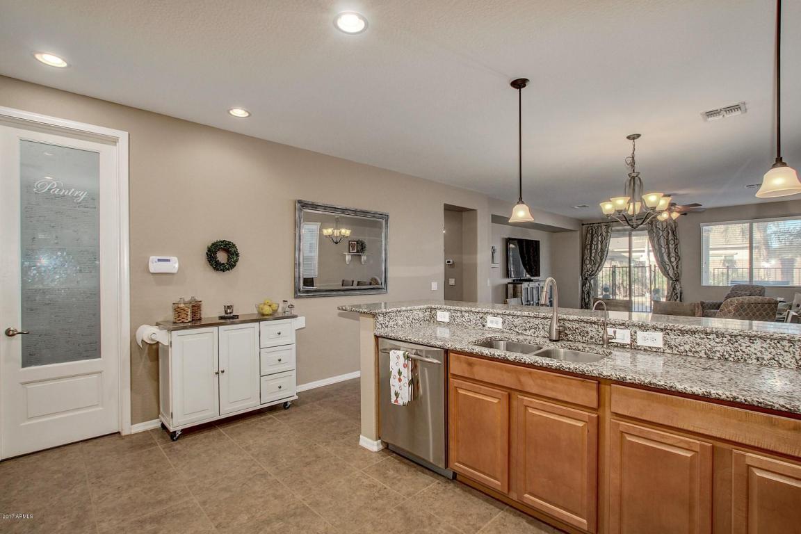 2730 E Narrowleaf Dr, Gilbert, AZ 85298 photo 13