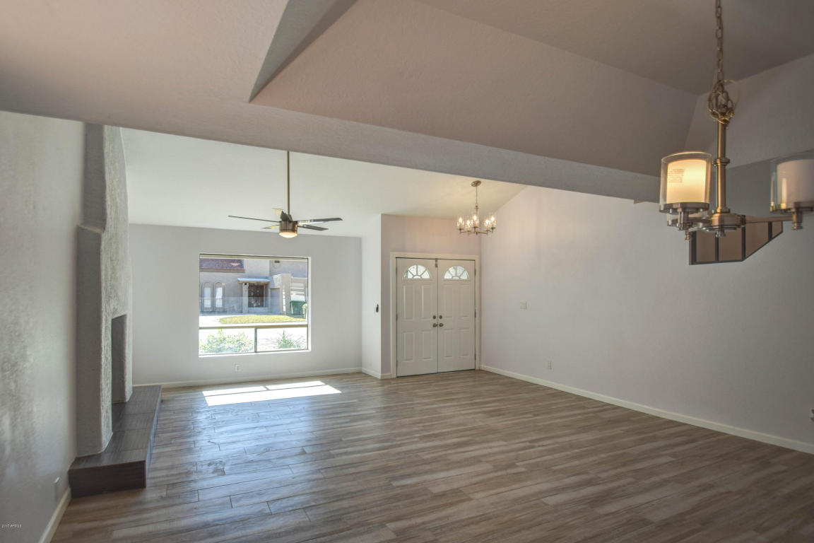 958 E Driftwood Dr, Tempe, AZ 85283 photo 10