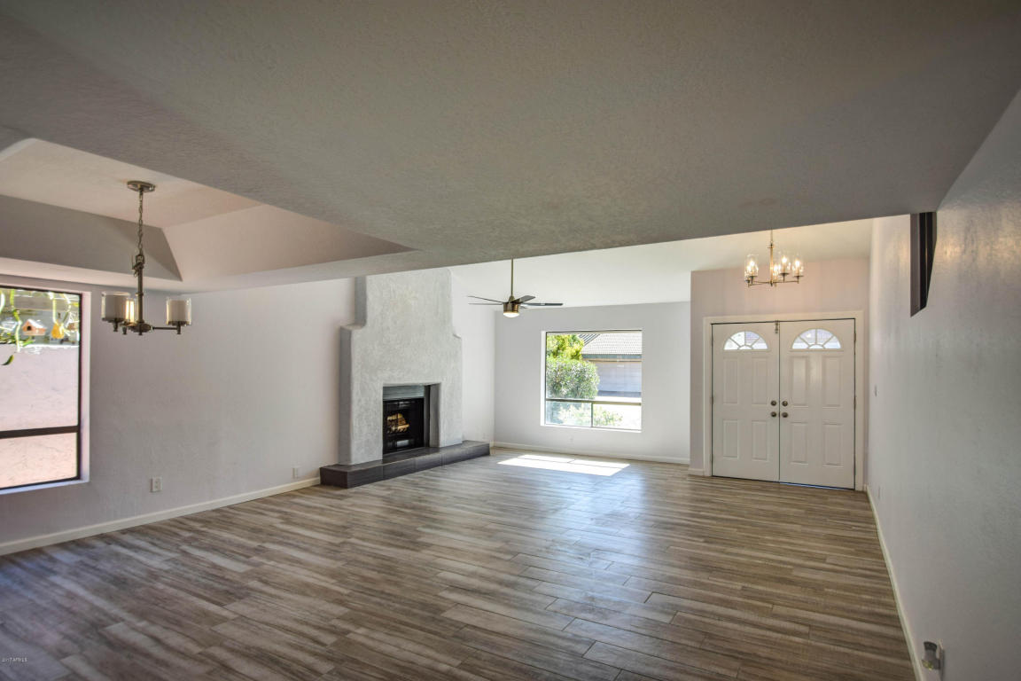 958 E Driftwood Dr, Tempe, AZ 85283 photo 11