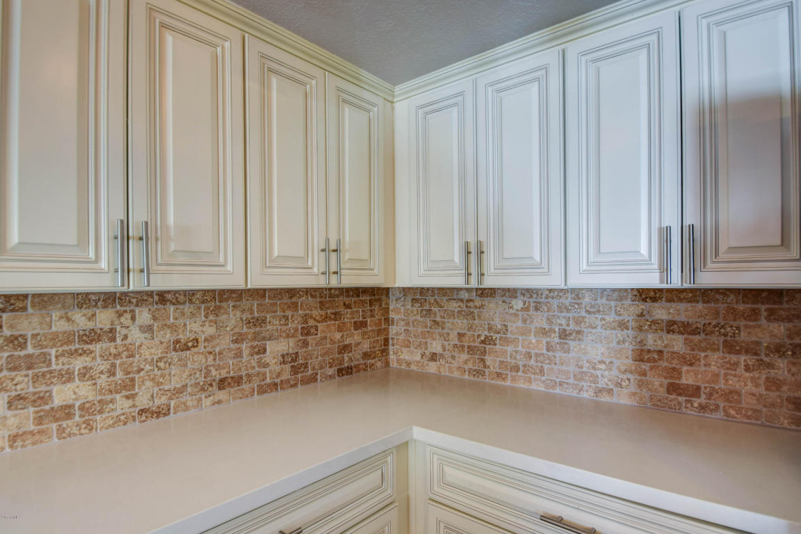 958 E Driftwood Dr, Tempe, AZ 85283 photo 7