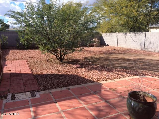 4230 N 2nd Dr, Phoenix, AZ 85013 photo 16
