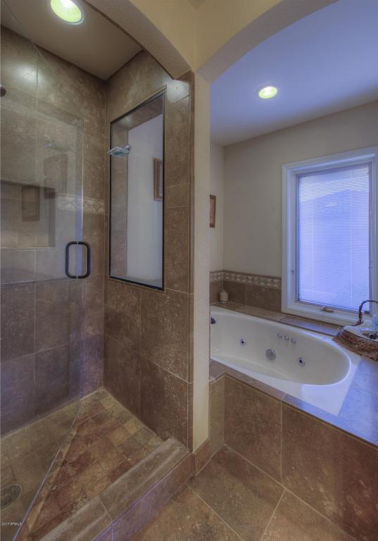3527 E Suncrest Ct, Phoenix, AZ 85044 photo 6