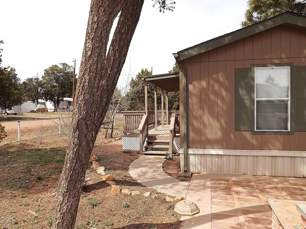 2126 Cottontail Rd, Overgaard, AZ 85933 photo 4