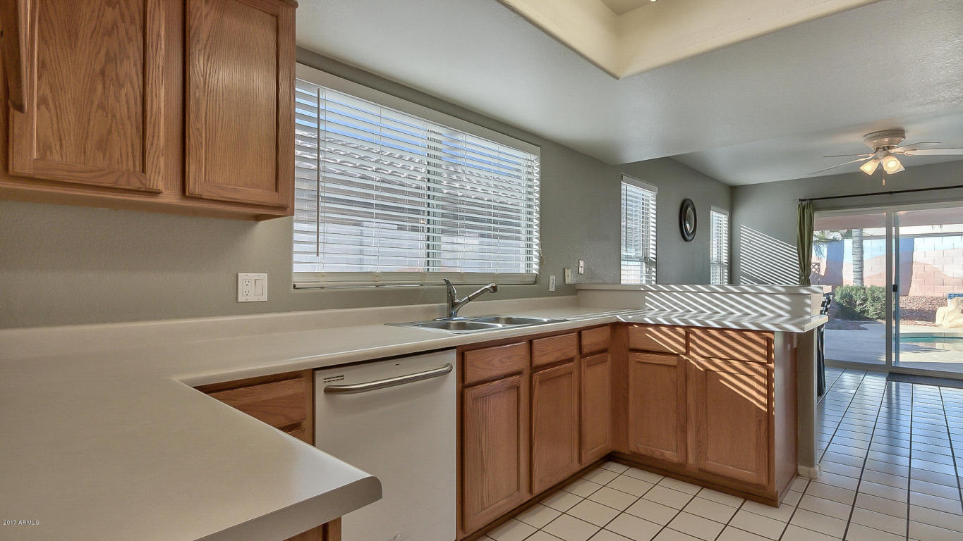 3934 E Wescott Dr, Phoenix, AZ 85050 photo 10