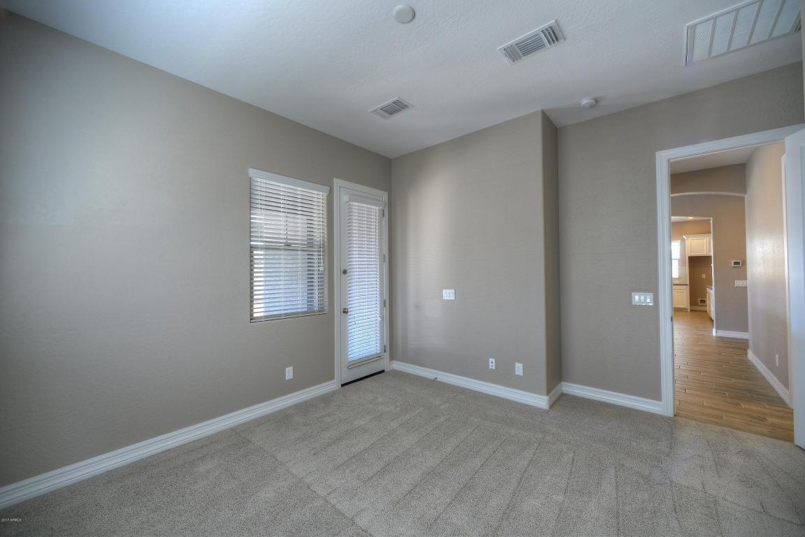 2923 E Austin Dr, Gilbert, AZ 85296 photo 16