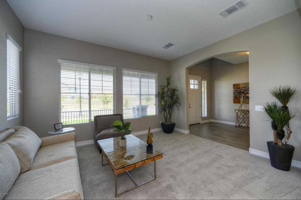 2923 E Austin Dr, Gilbert, AZ 85296 photo 12