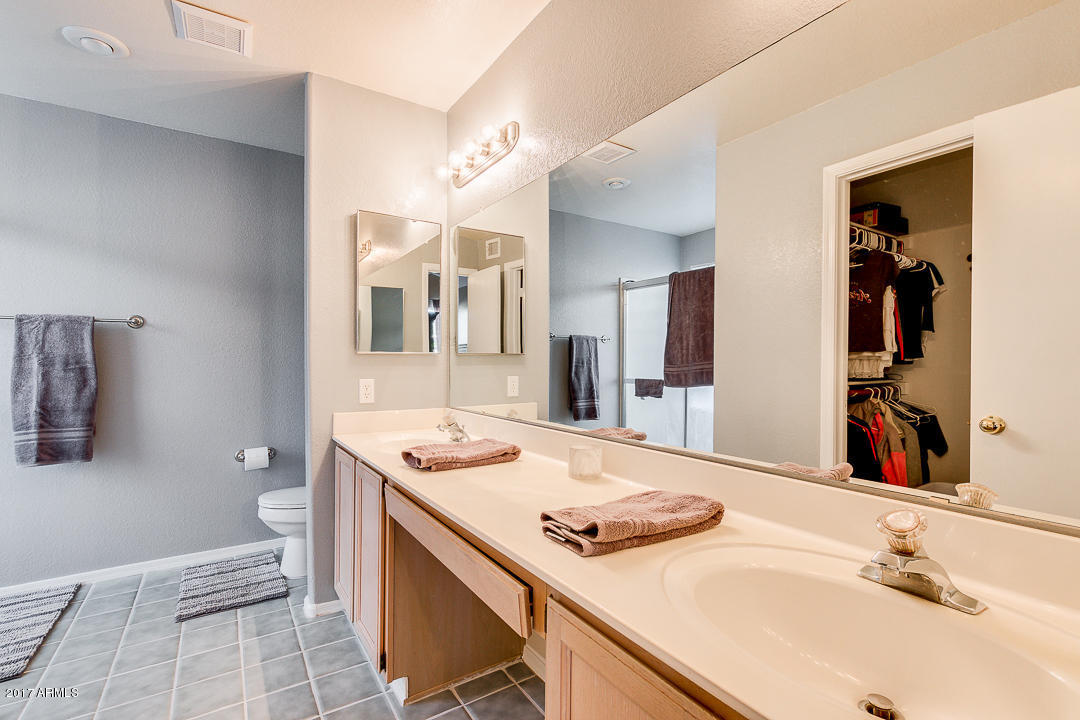 832 N Falcon Dr, Gilbert, AZ 85234 photo 20