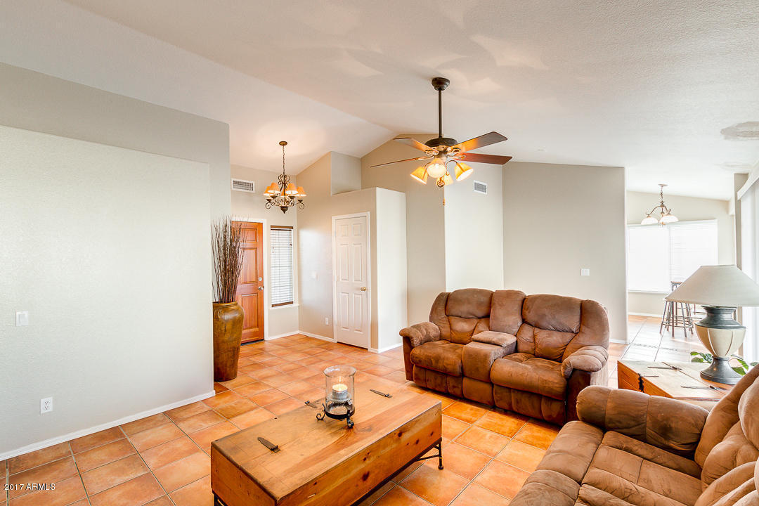 832 N Falcon Dr, Gilbert, AZ 85234 photo 8