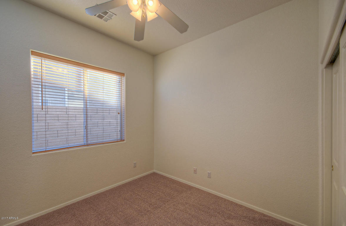 508 E Lydia Ln, Phoenix, AZ 85042 photo 13