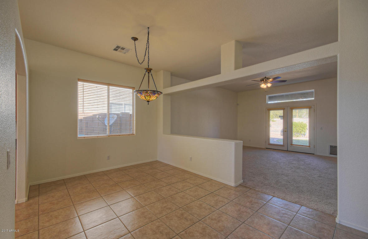 508 E Lydia Ln, Phoenix, AZ 85042 photo 6