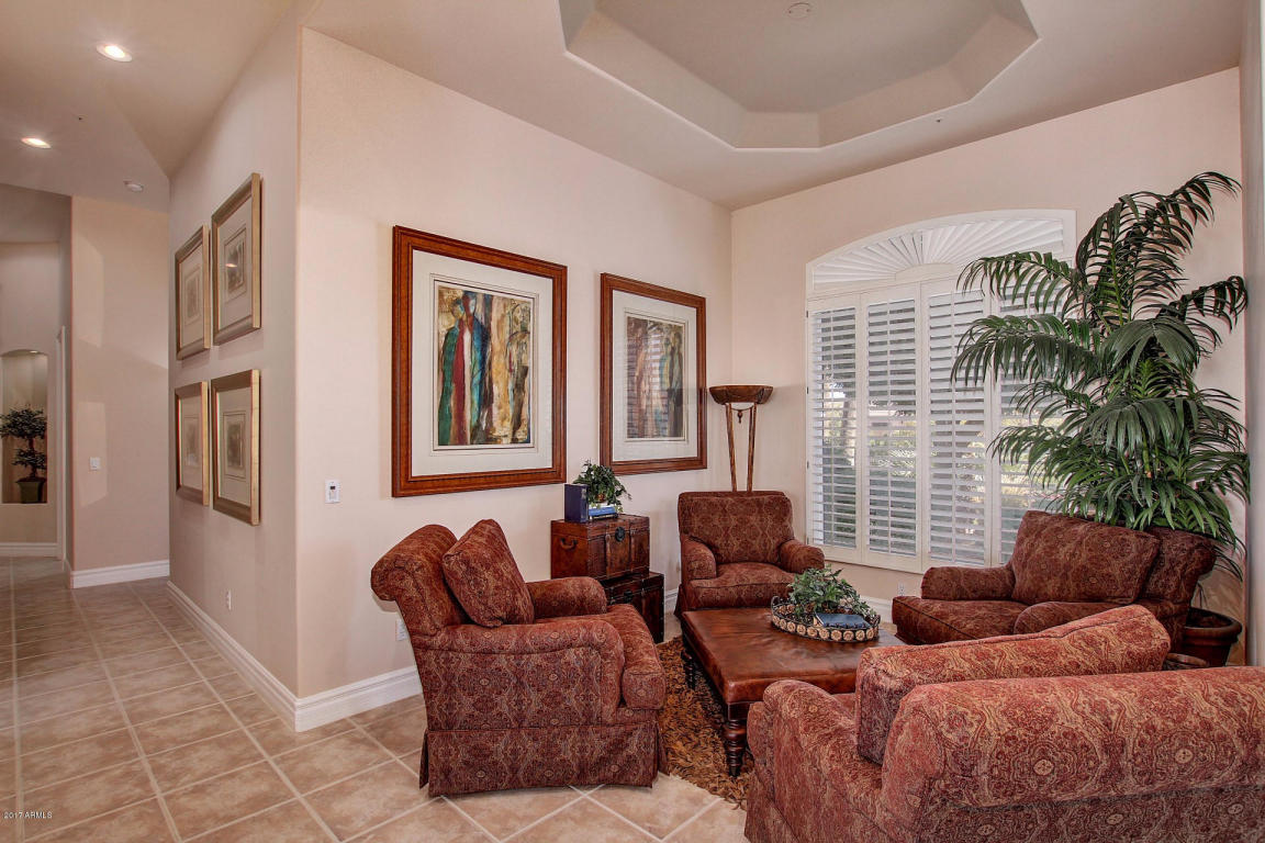 280 N Shore Ln, Gilbert, AZ 85233 photo 9