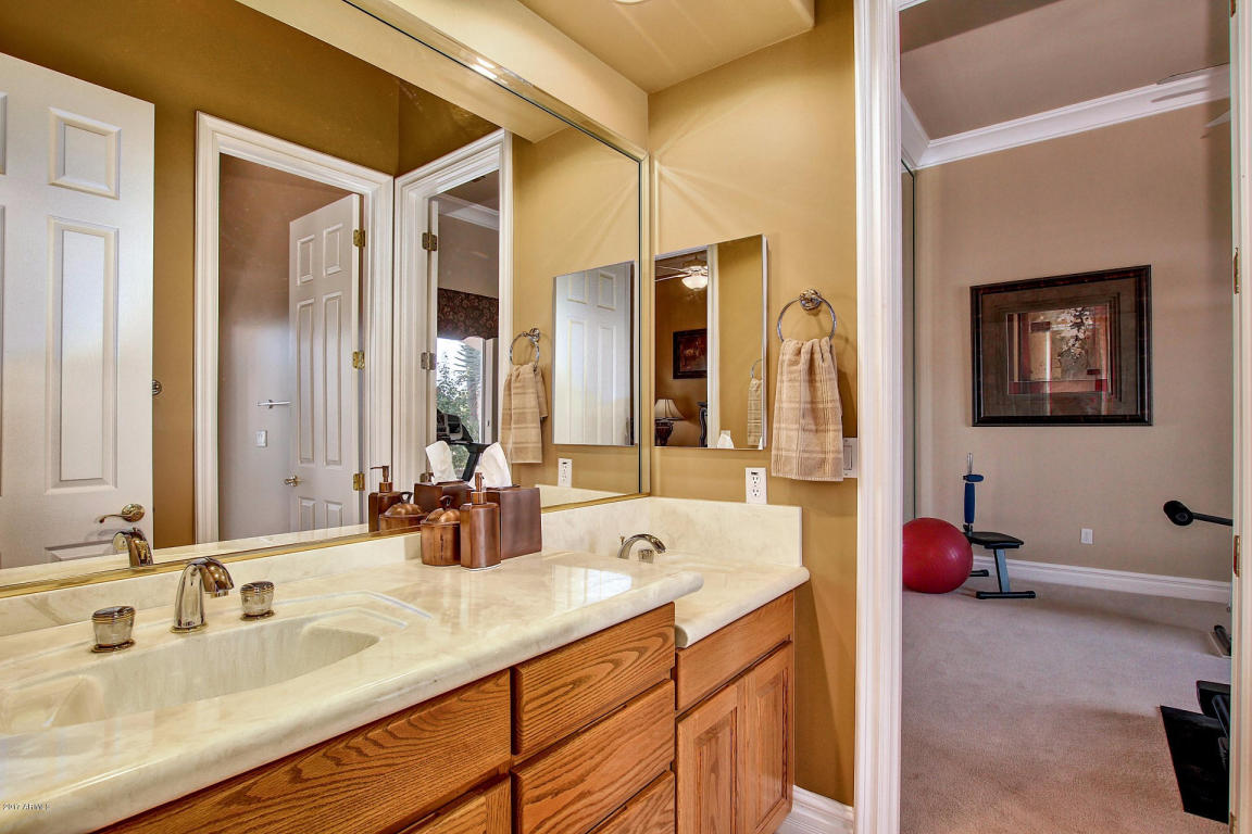 280 N Shore Ln, Gilbert, AZ 85233 photo 20