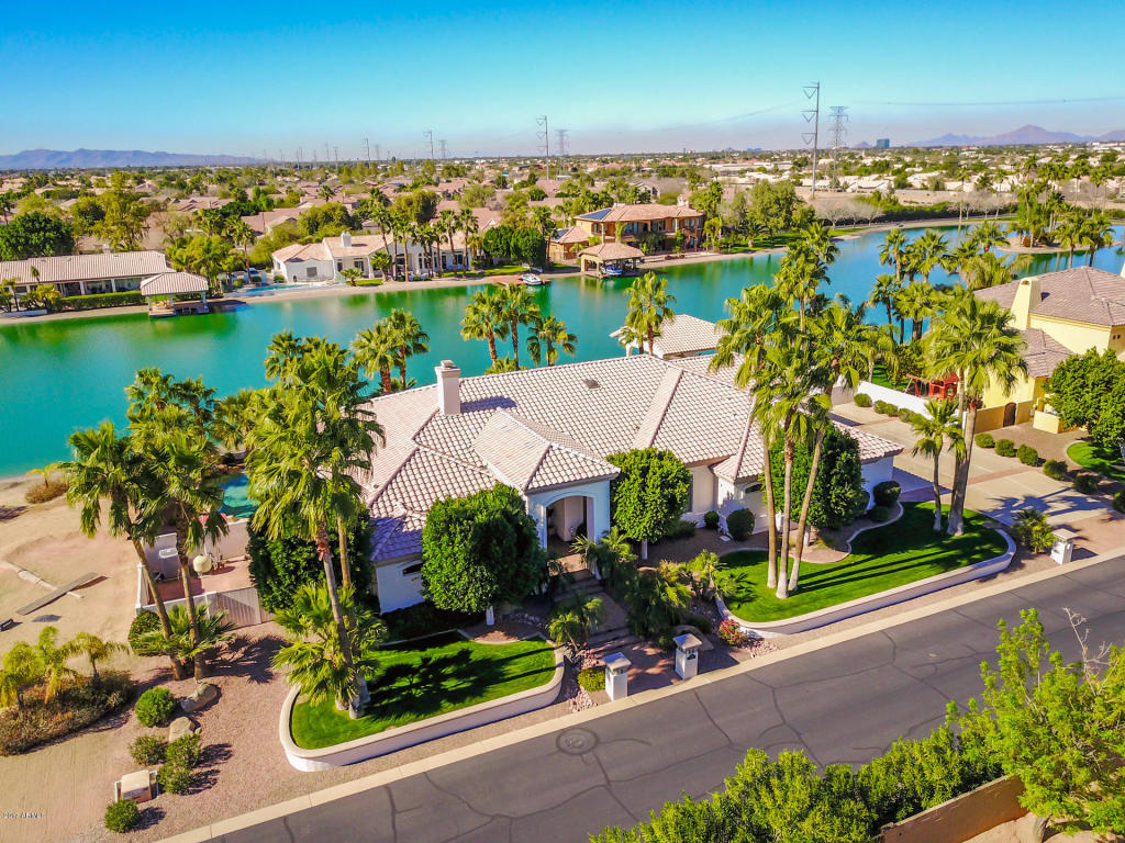 280 N Shore Ln, Gilbert, AZ 85233 photo 3