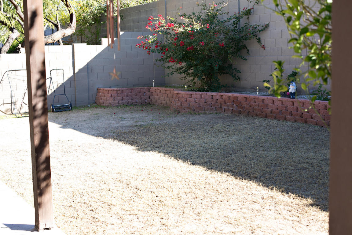 111 E Beth Dr, Phoenix, AZ 85042 photo 20
