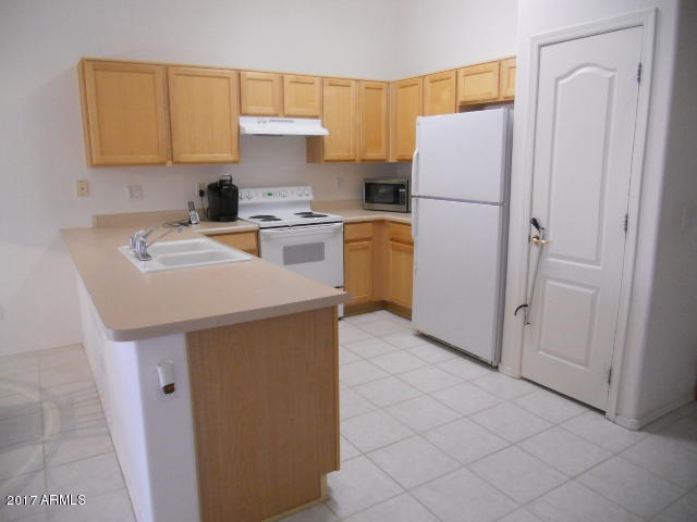 1472 E Waterview Pl, Chandler, AZ 85249 photo 3