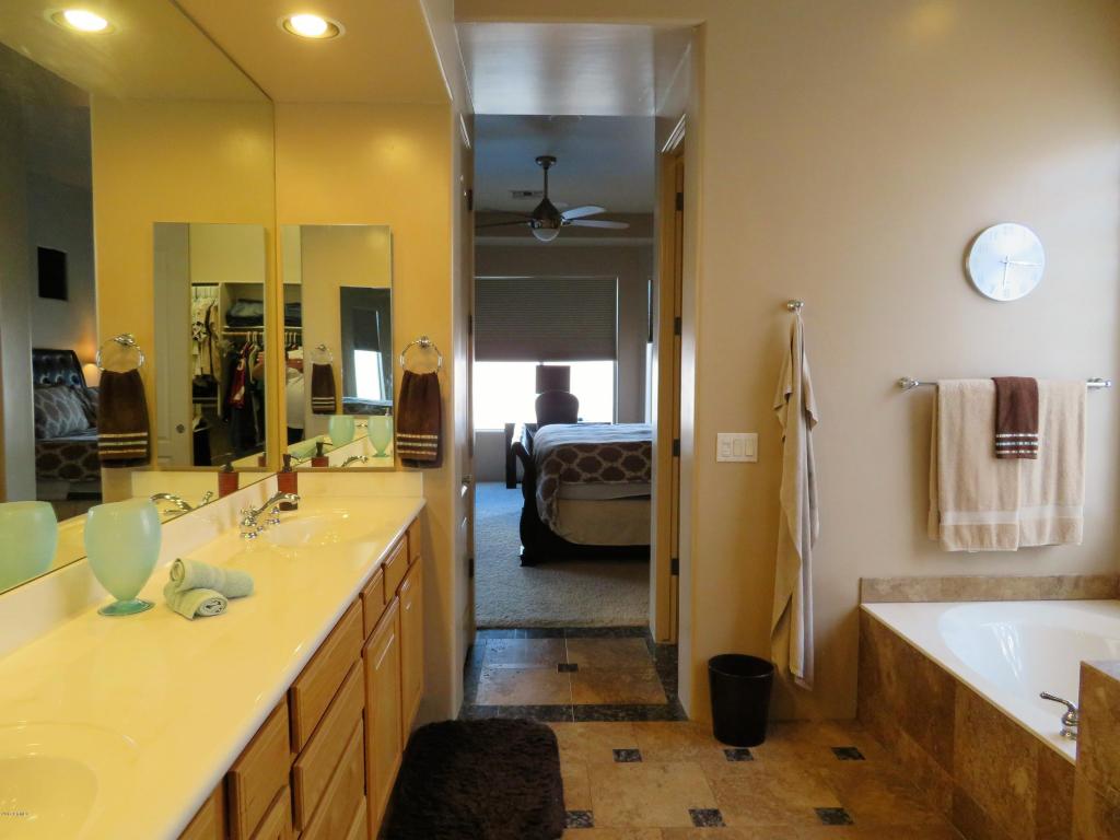 1818 E Latona Rd, Phoenix, AZ 85042 photo 24