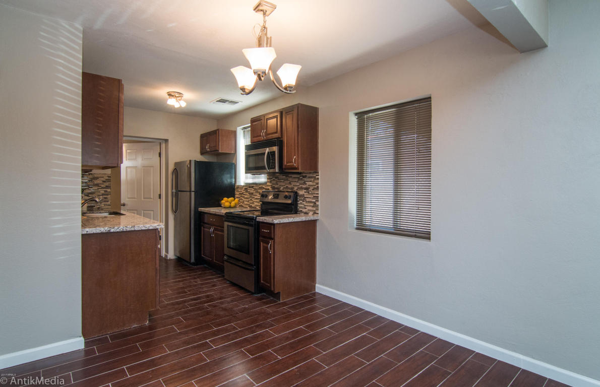 382 E Whitton Ave, Phoenix, AZ 85012 photo 20
