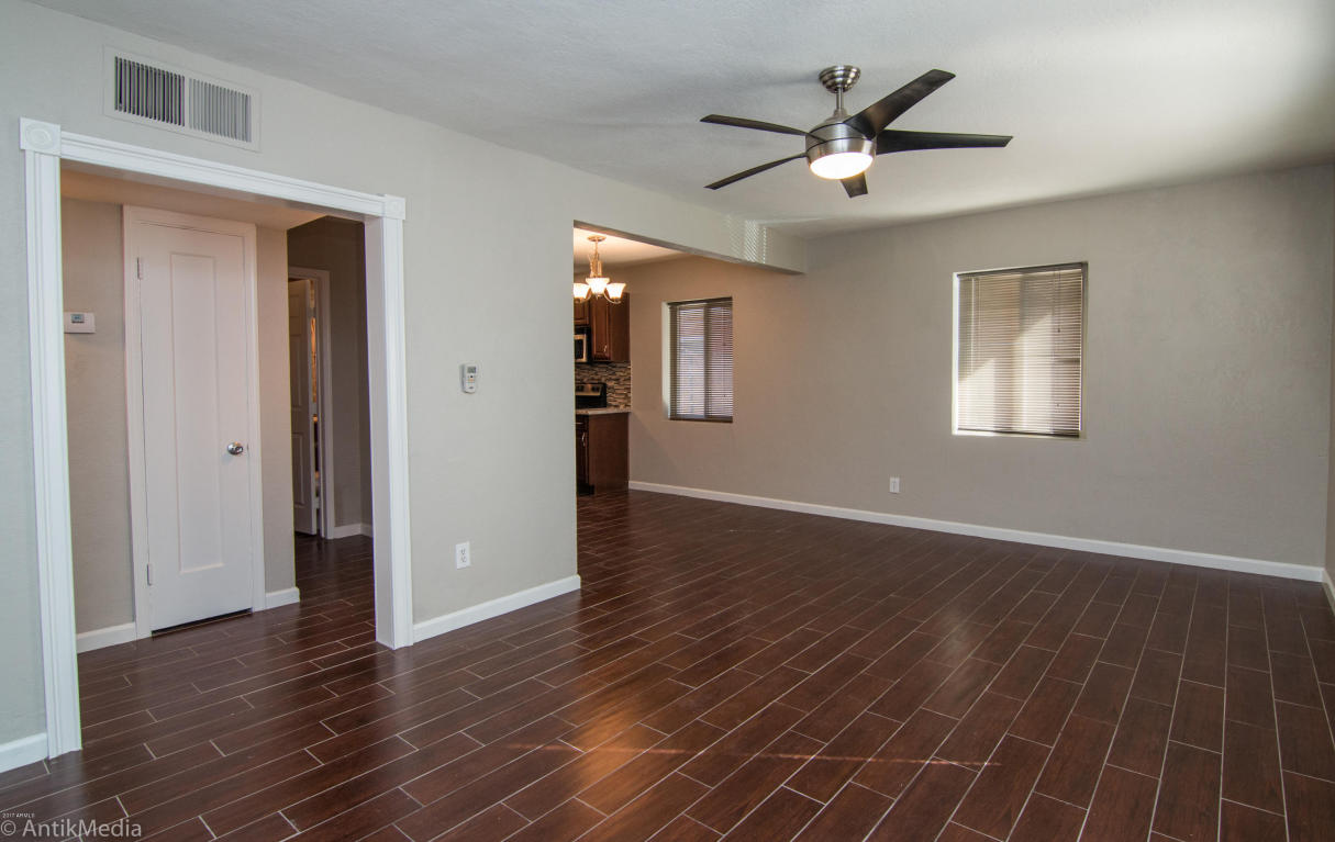 382 E Whitton Ave, Phoenix, AZ 85012 photo 5