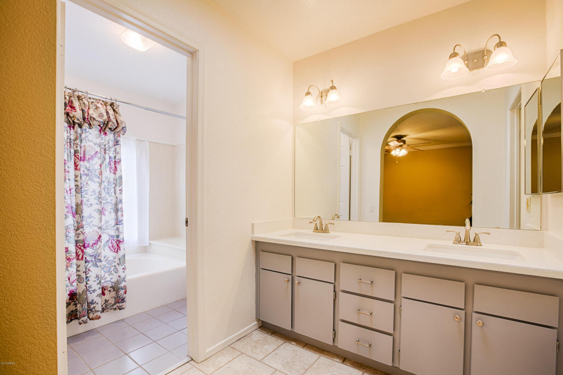 238 W Utopia Rd, Phoenix, AZ 85027 photo 9
