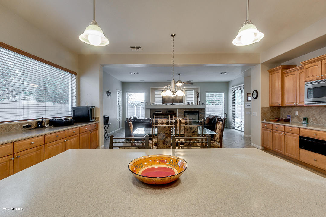 409 E Phelps St, Gilbert, AZ 85295 photo 23