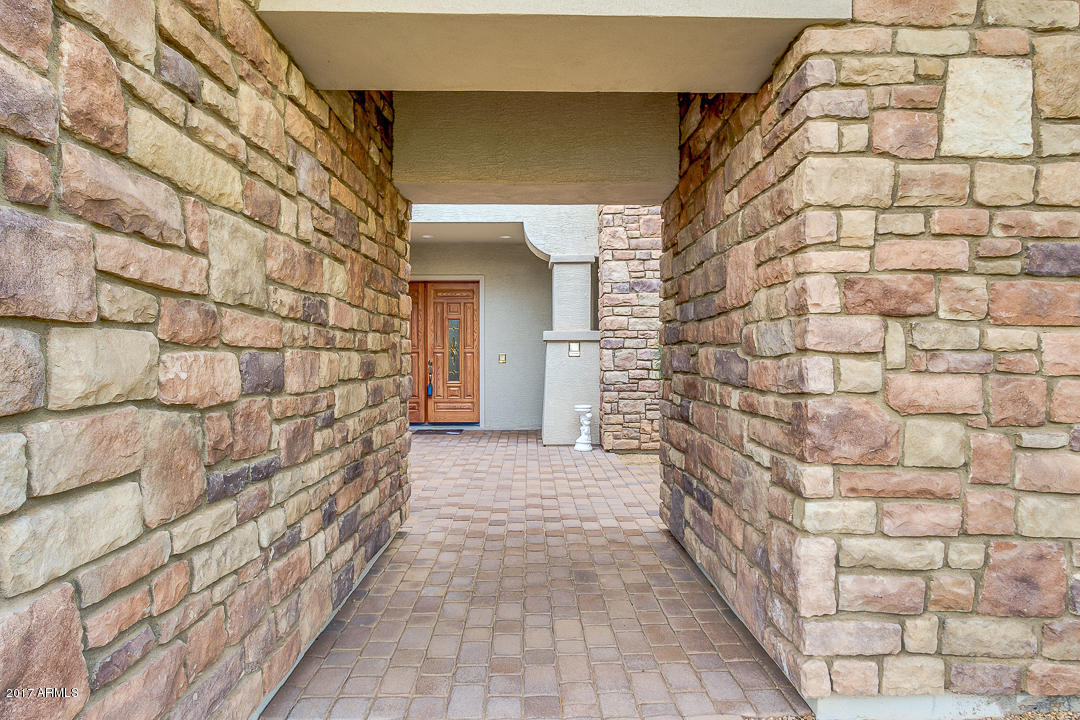 409 E Phelps St, Gilbert, AZ 85295 photo 5
