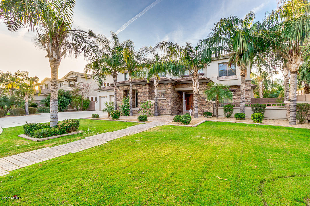 409 E Phelps St, Gilbert, AZ 85295 photo 4