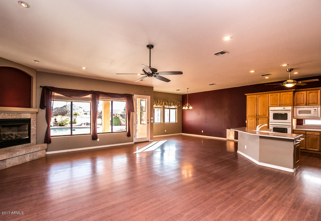 2129 E Maplewood St, Gilbert, AZ 85297 photo 6