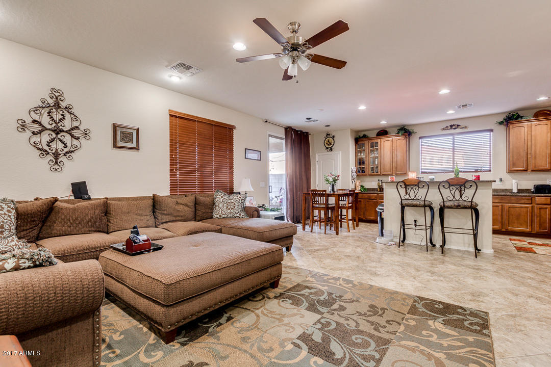 3470 E Desert Ln, Gilbert, AZ 85234 photo 15