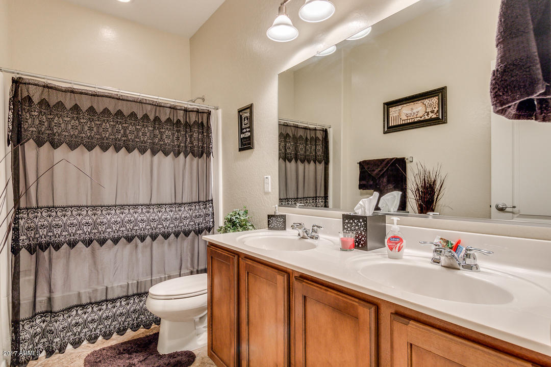 3470 E Desert Ln, Gilbert, AZ 85234 photo 24