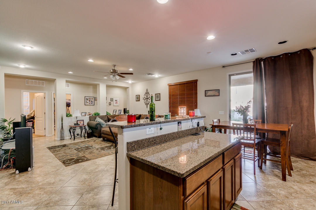 3470 E Desert Ln, Gilbert, AZ 85234 photo 12