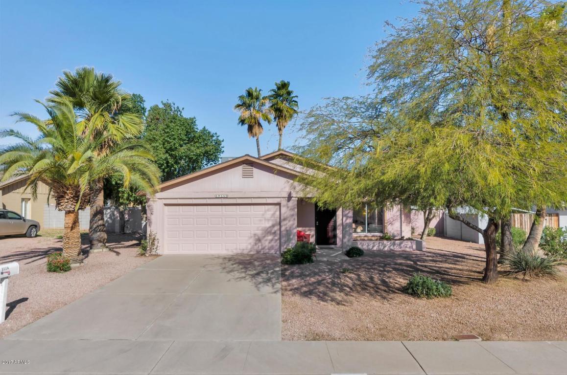 2924 E Pershing Ave, Phoenix, AZ 85032 photo 1