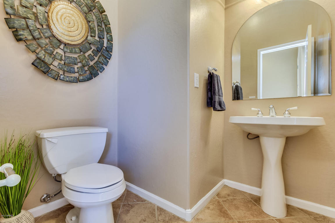 2854 E Washington Ct, Gilbert, AZ 85234 photo 13