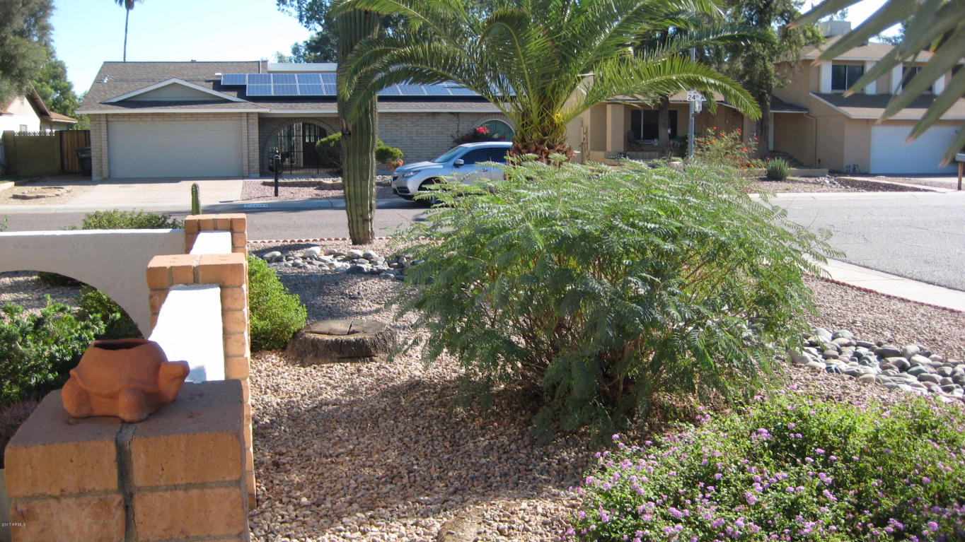 2402 W Hearn Rd, Phoenix, AZ 85023 photo 6